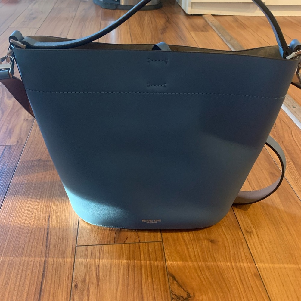 Michael Kors blue leather shoulder bag